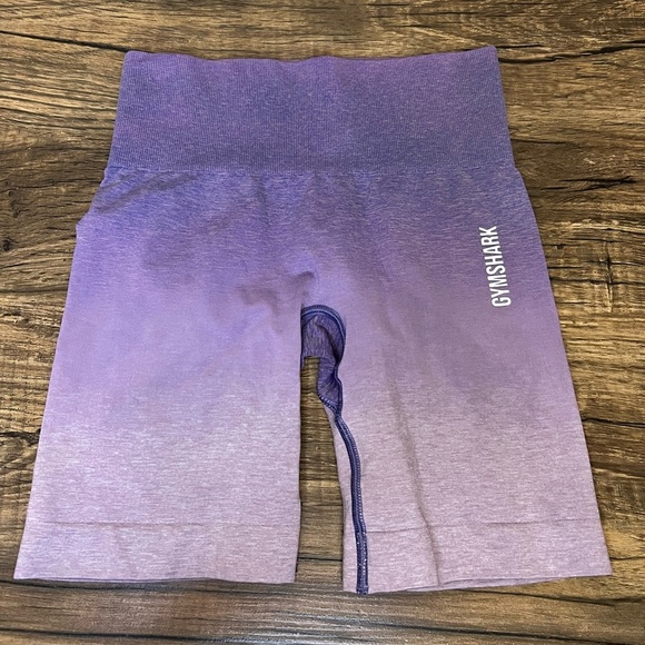 Gymshark Ombré Shorts - Picture 1 of 2